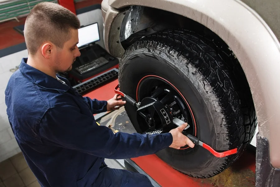 Key Benefits Of Professional Tire Change Services For Drivers Palmdale, CA Key Benefits Of Professional Tire Change Services For Drivers Palmdale, CA
